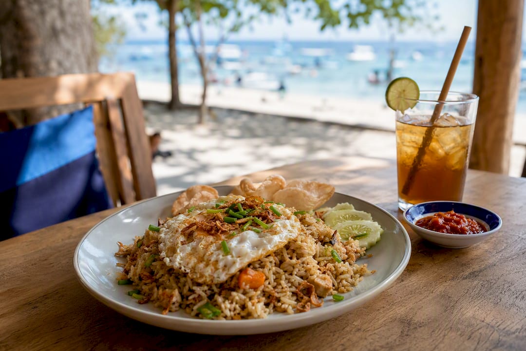 Nasi goreng lunch at Jungut Batu warung